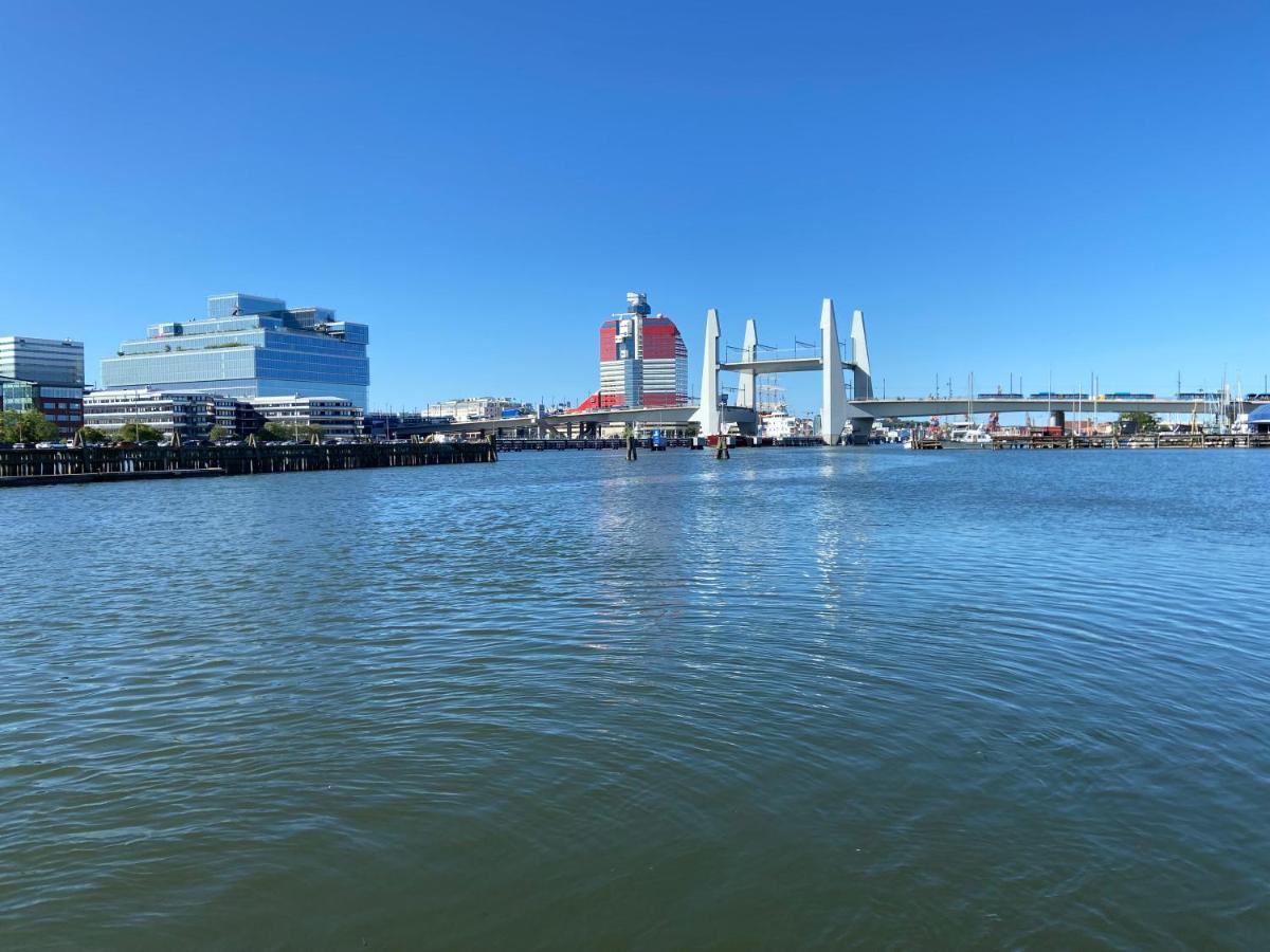 Molloesund - Hausboot Im Herzen Von Gothenburg